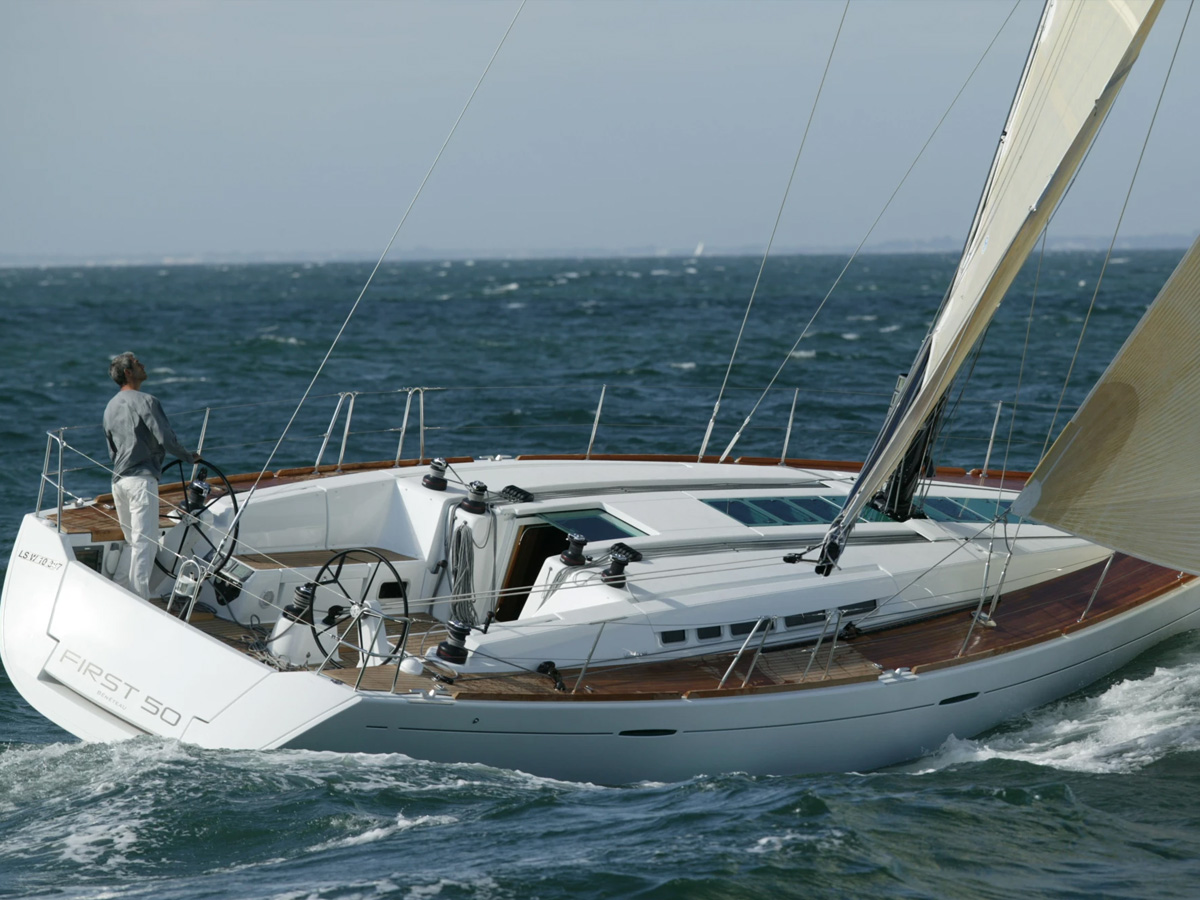 Beneteau first 18